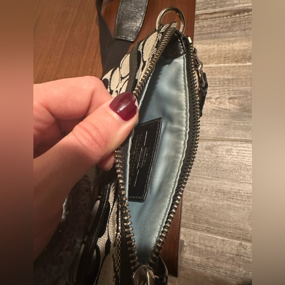 Coach Sutton Crossbody - Picture 5 of 6